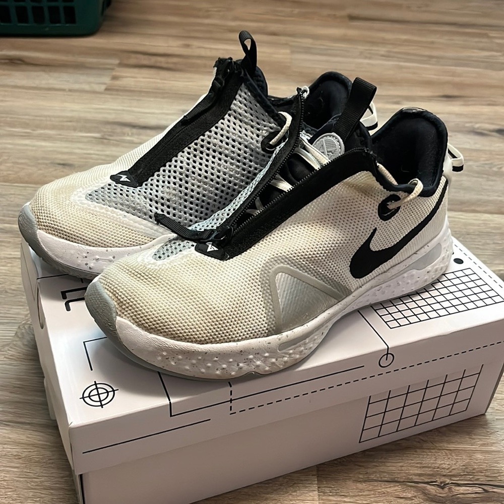 Pg 4 size 9